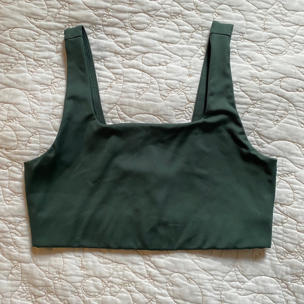girlfriend collective tommy cropped bra